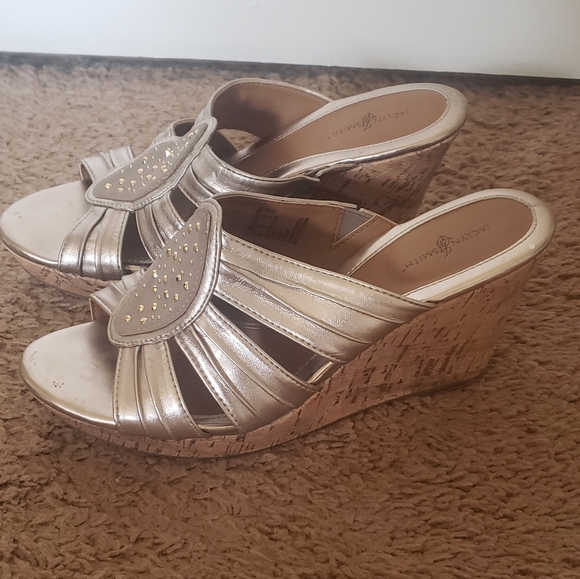 Shoes - Picture 2 of 2